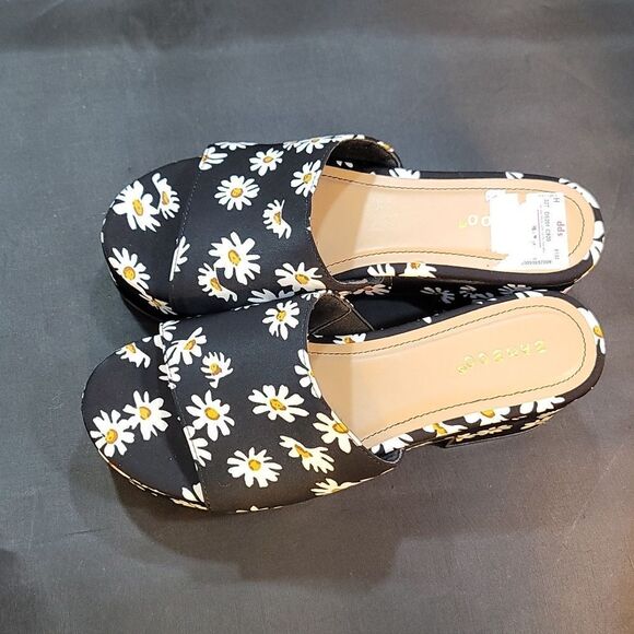 BRAND NEW BAMBOO NICHE-16 DAISY'S FLORAL EMBROIDERED DESIGN PLATFORM SAN… - Picture 7 of 16